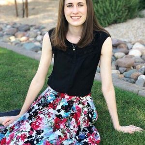 Meet your Posher, Emma